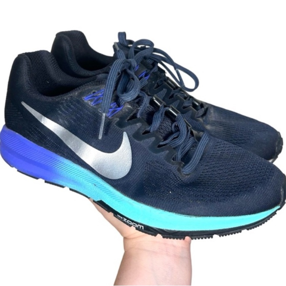 Nike Womens Zoom Structure 21 - size 7